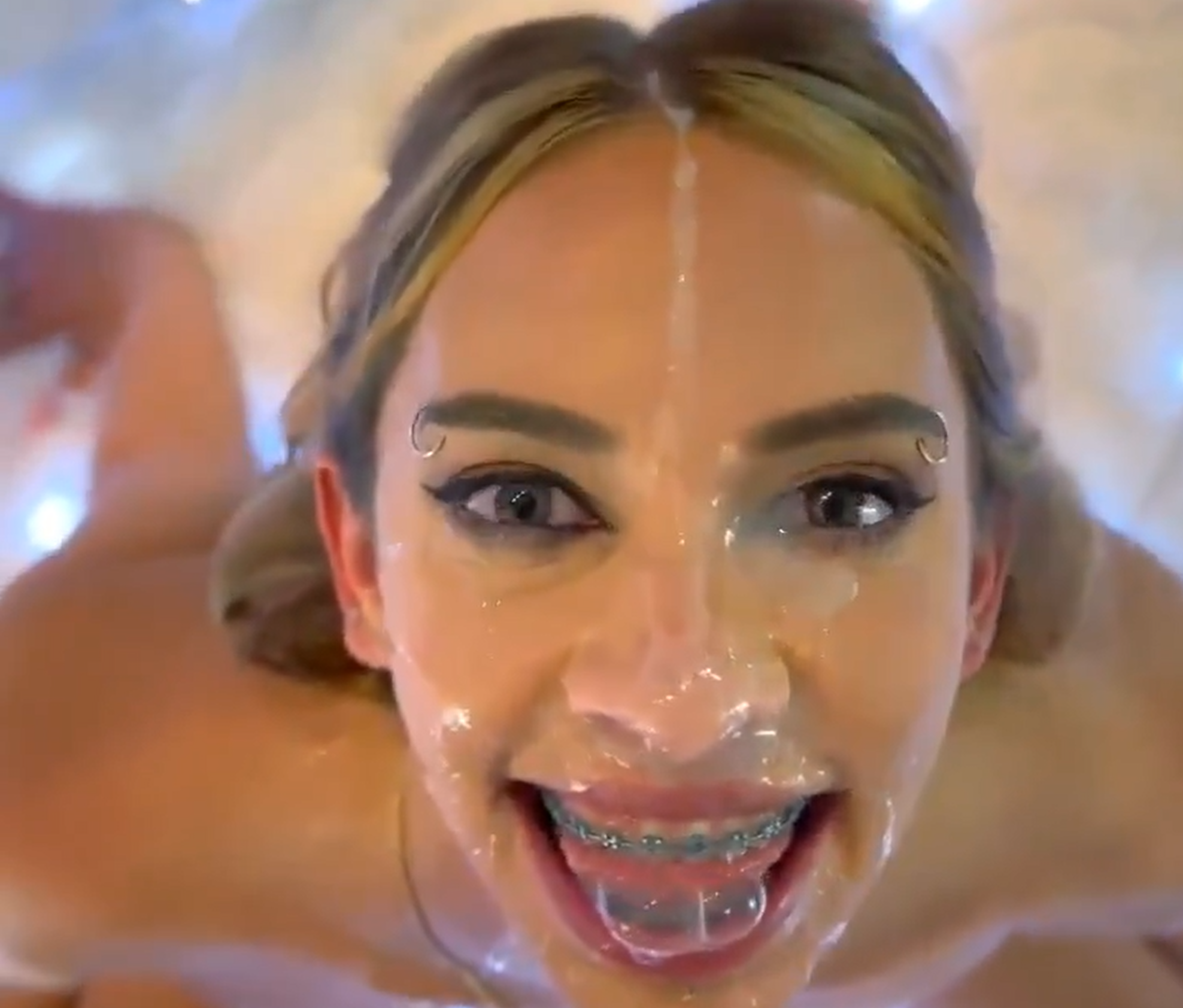 Khloe Kapri takes a big cum facial!