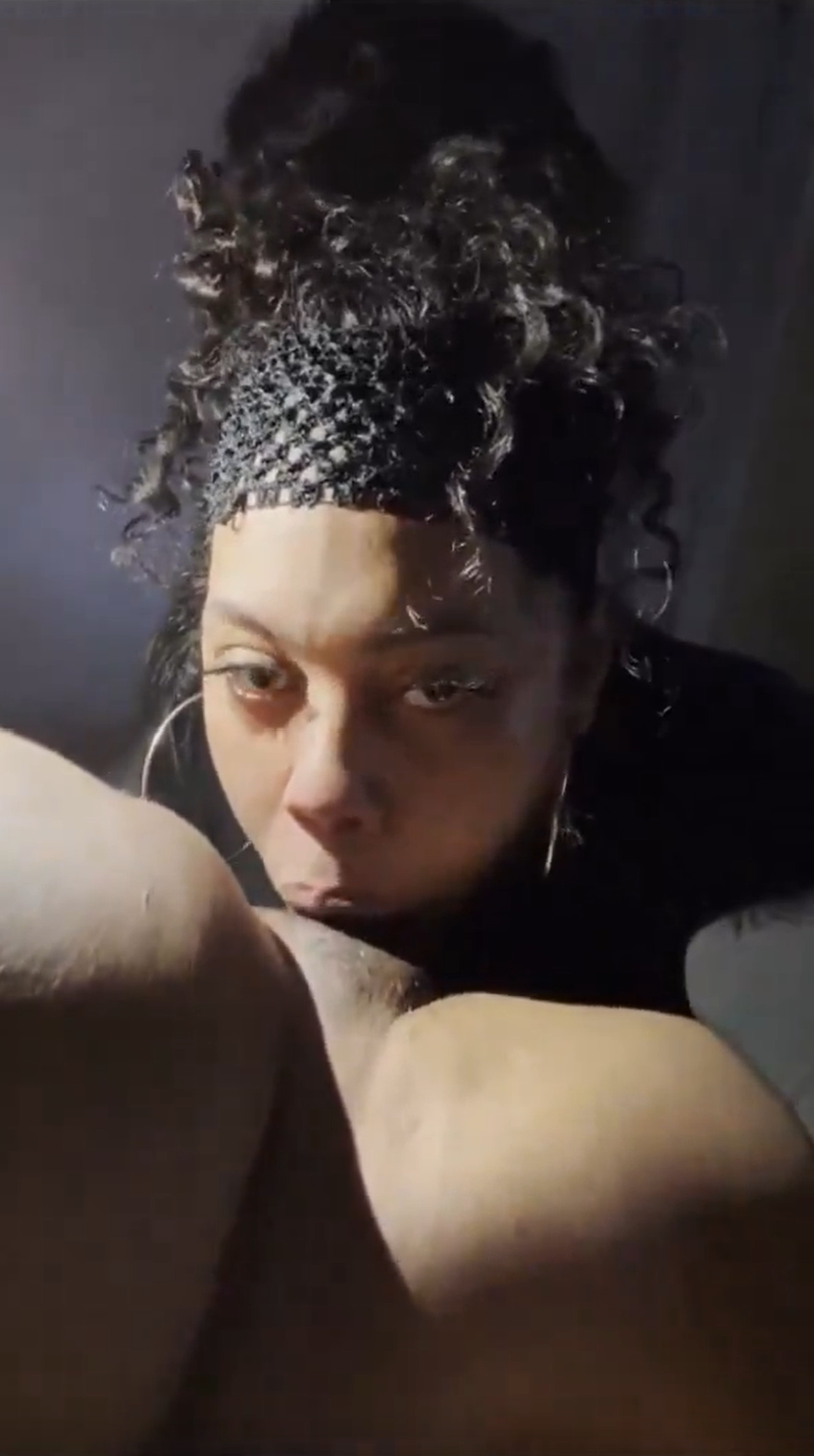 he nutted all in her throat & she swallowed every drop without batting an eye